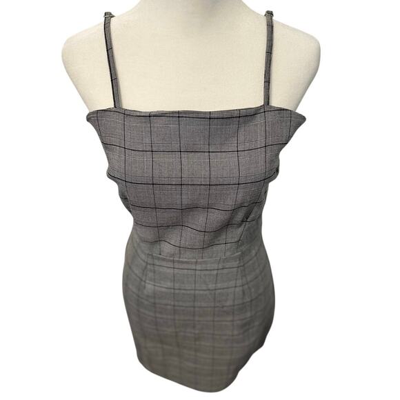 YFFS Gray Plaid Tie Back Mini Dress - Picture 2 of 12
